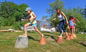 Sentier pieds-nus au jardin