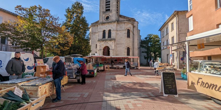 Marché de Brives-Charensac