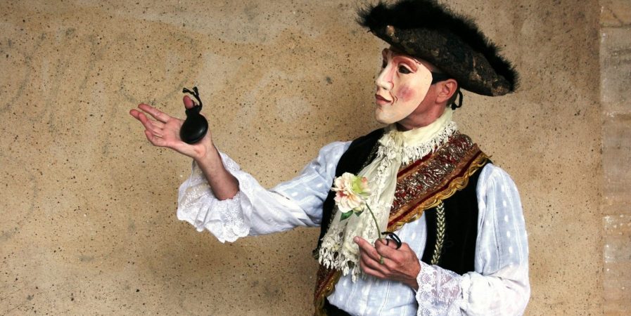 Saison culturelle 2024 – 2025 : Chrestomathie [ou le mieux du mieux des classiques du théâtre français en 63 minutes]
