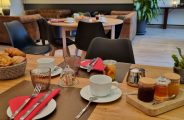 service petit dejeuner