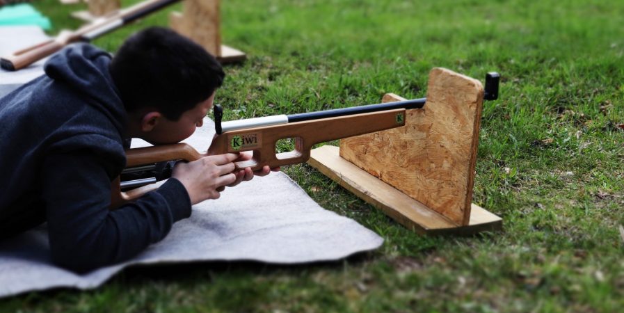 Printemps 2026 – Bougez dans le Pilat – Biathlon laser (à partir de 9 ans) – Le Bessat