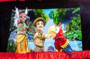 EVE_Guignol et Rio le majestueux perroquet_Craponne-sur-Arzon