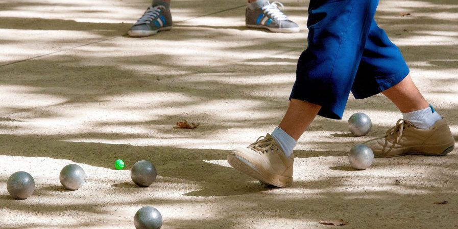 Concours de Pétanque, Soupe aux Choux et Bal