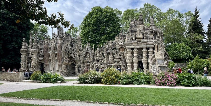 Visite du Palais Idéal du Facteur Cheval pour les journées européennes du Patrimoine