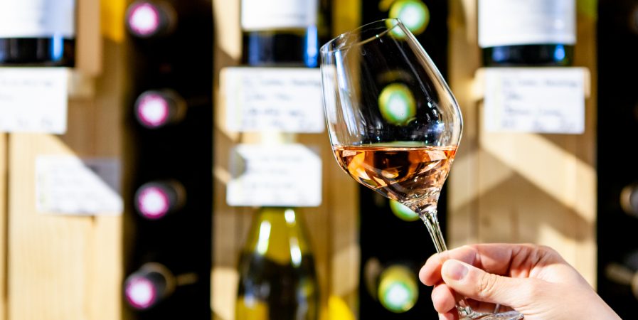 Atelier dégustation de vins : l’art des bouchées