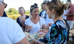 Apéro sunset dans les vignes – Domaine Grenier_Champagne