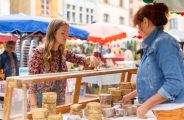 Marché hebdomadaire du Puy-en-Velay_Le Puy-en-Velay
