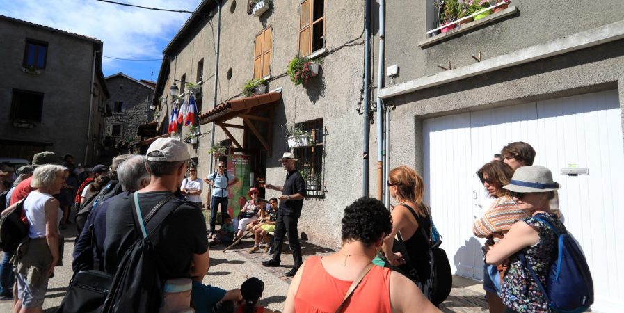 Balade contée à Rochetaillée – Festival Les Roches Celtiques
