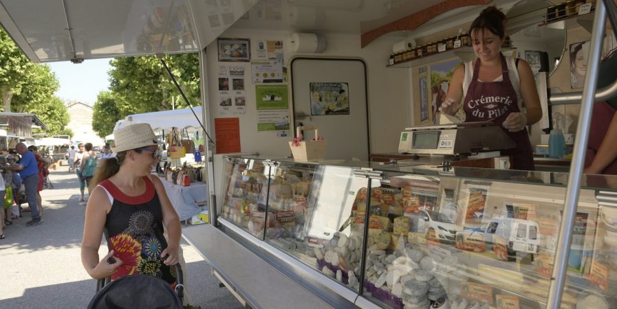 Marché de Serrières