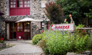 Auberge Aux Creux des Pierres