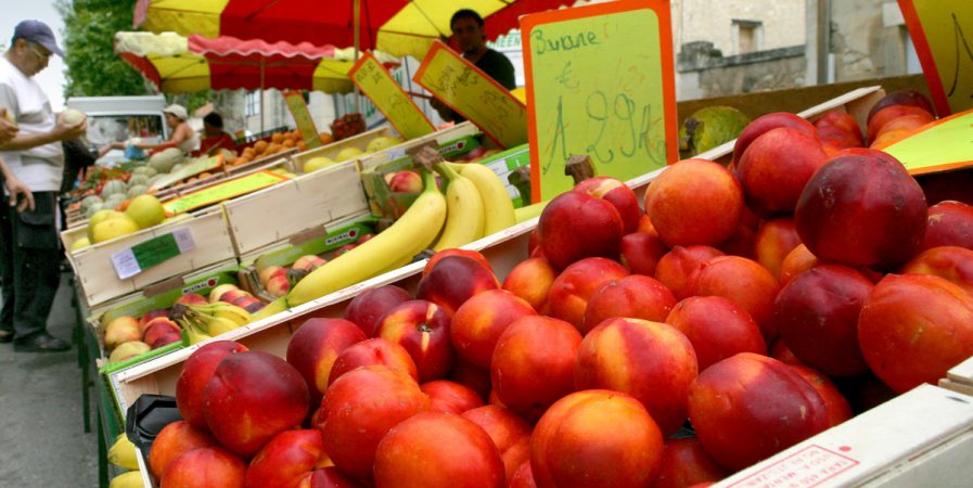 Marché de Peaugres