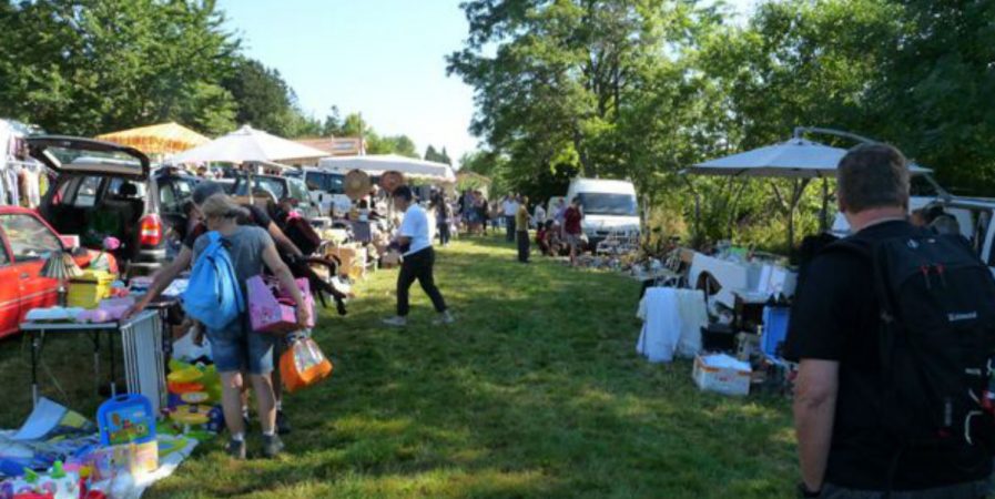 Vide-greniers à Malvières